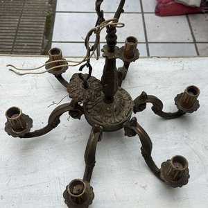 Candelabro de Techo Antiguo de Bronce con 6 Brazos Ornamentales - imagen 5