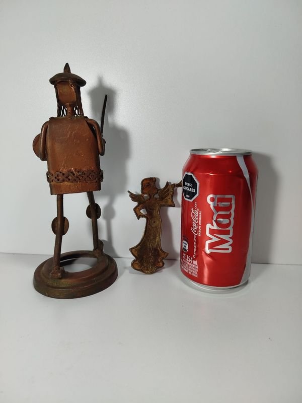 Par de antiguas figuras metálicas artesanales - imagen 3