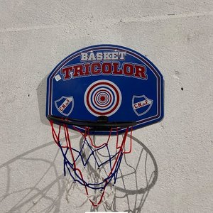 Lote siguiente: Tablero de Básquetbol Tricolor con Aro y Red