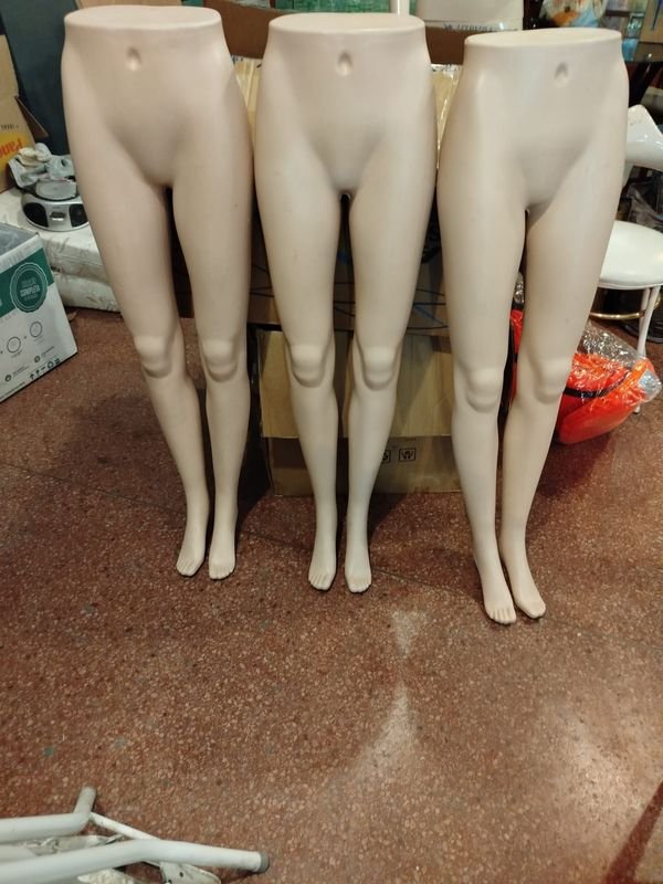 Maniquí dama piernas en venta - imagen 2