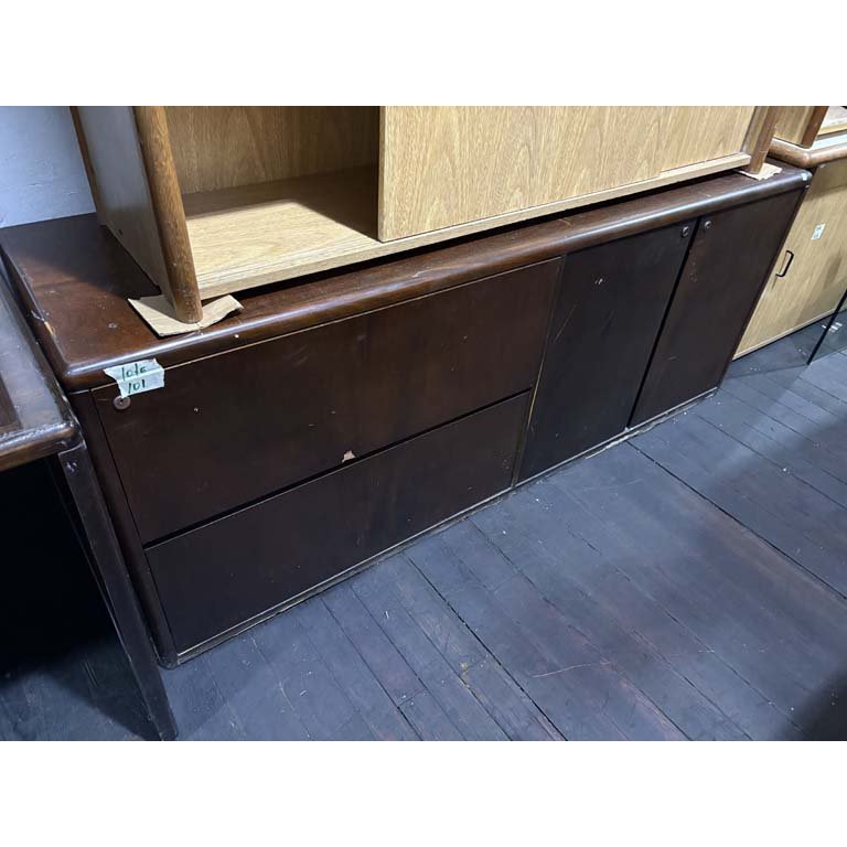 Item 2104671 - Image 0