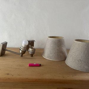 Par de Lámparas de Pared con Pantallas - imagen 1