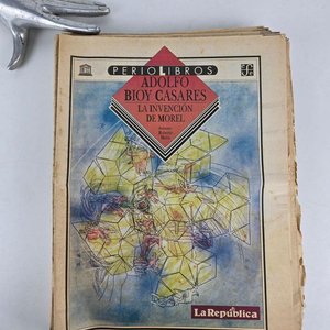 Lote anterior: Suplementos "Periolibros" de La República: La Invención de Morel y otros