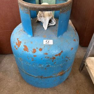 Lote siguiente: Envase de Garrafa de Gas de 13kg Azul Oxidado
