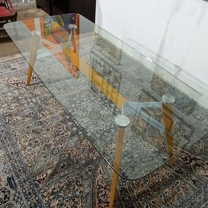 Mesa Rectangular con Tapa de Vidrio Templado y Base de Madera - imagen 3