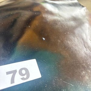 Gran Lote de Recortes de Cuero: Variedad de Texturas y Colores - imagen 3