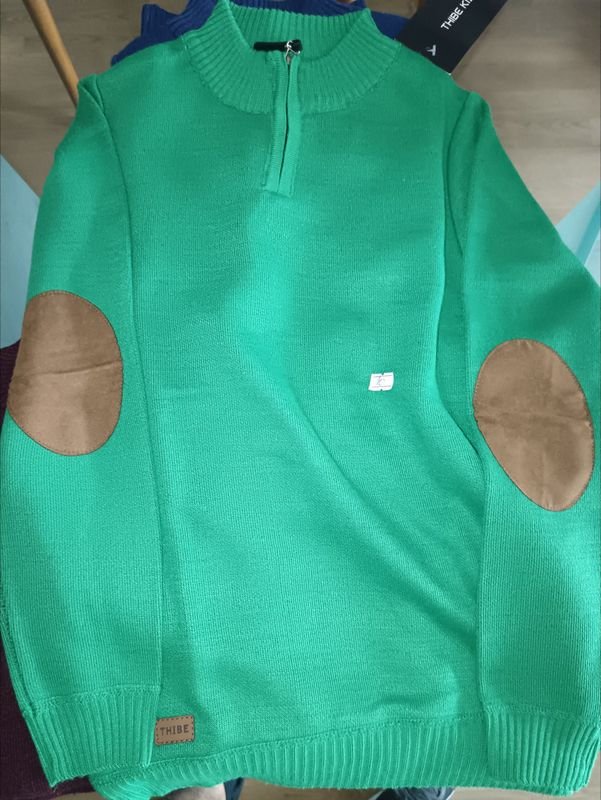 Item 897658 - Image 1