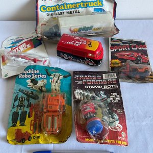 Lote de juguetes y autos coleccionables - imagen 4