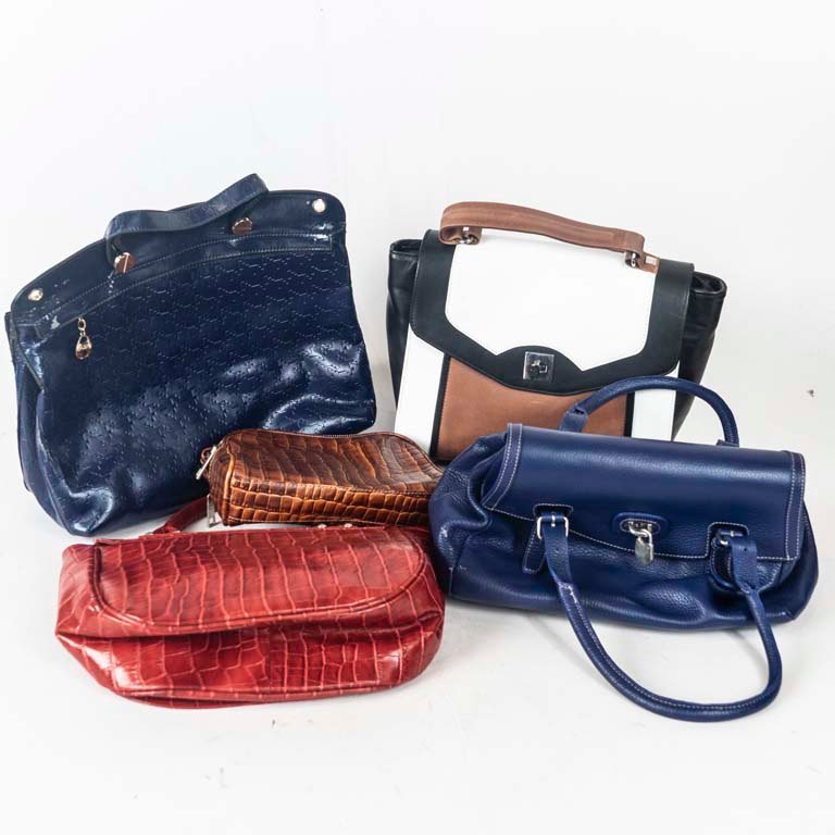 Lote de 5 Carteras de Cuero y Simil Cuero