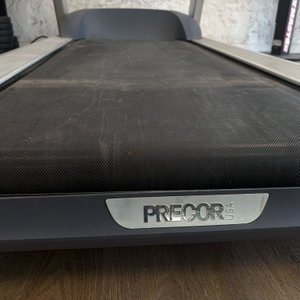 Caminador Precor USA con Elevación Funcional - imagen 3
