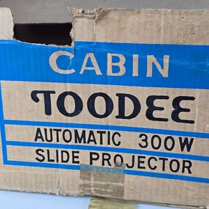 Proyector Automático Cabin Toodee 300W Japonés con Caja Original - imagen 3