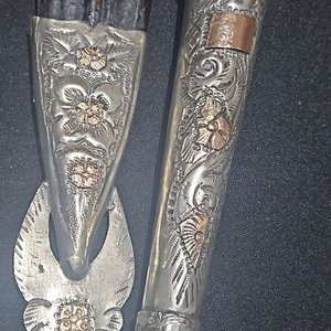 Cuchillo de Caza Antiguo con Detalles en Plata y Oro - imagen 6