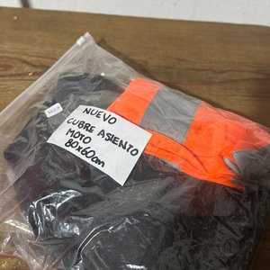 Lote siguiente: Cubre Asiento Impermeable para Moto
