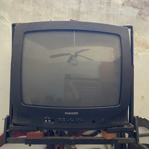 TV 20 PULGADAS CON SOPORTE - imagen 2