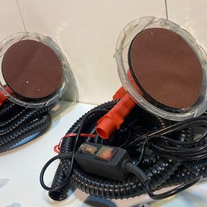 Par de Lijadoras de Pared 900W con Disco de 180mm - imagen 4