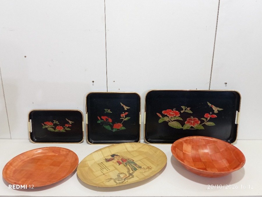 Set de 6 Bandejas y Fuentes Decorativas con Motivos Florales y Colibríes