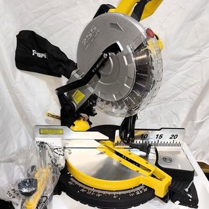 Lote anterior: Sierra Ingletadora Ferton Pro Series 10" 2000W Nueva en Caja