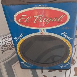 Lote anterior: Lata Antigua de Galletas "El Trigal" Grande