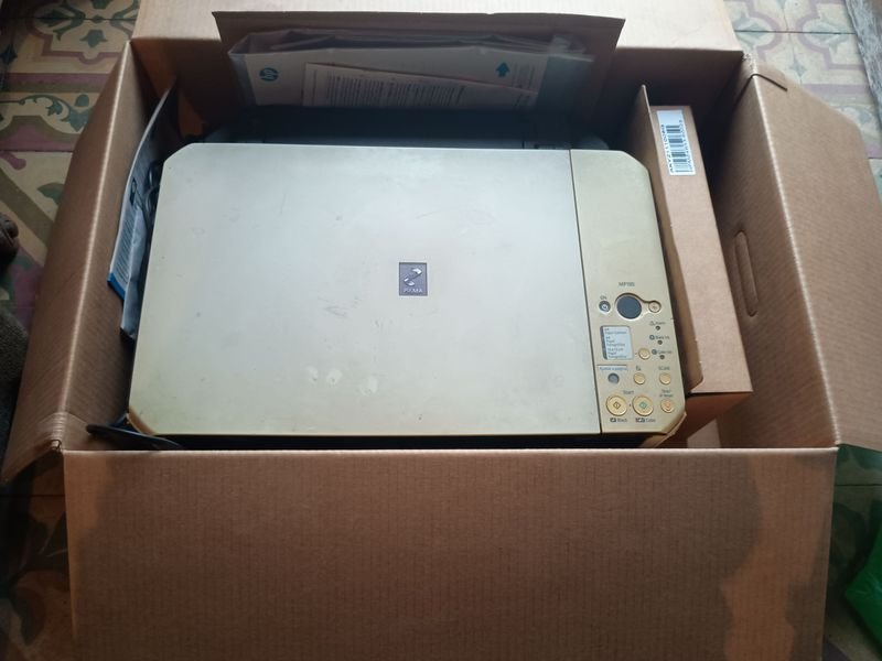 Impresora de Oficina en Buena Condición - imagen 2