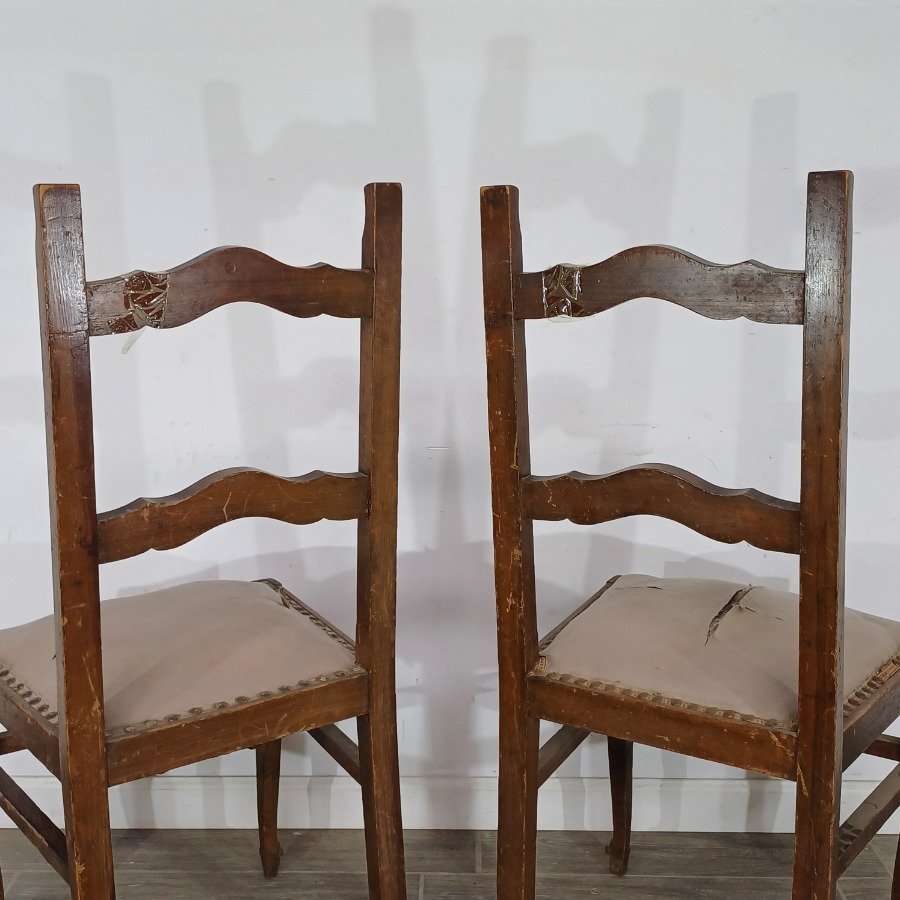 Sillas de madera con respaldo tallado y tapizado roto - imagen 13