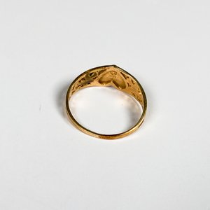 Anillo de Oro 14k con Esmalte Negro y Diseño Floral - imagen 4
