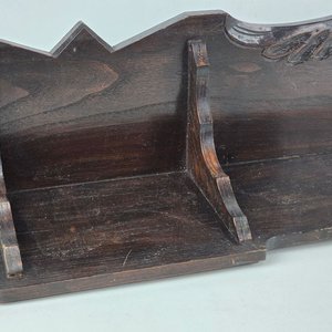 Antigua Repisa de Madera Oscura con Detalles Tallados - imagen 4