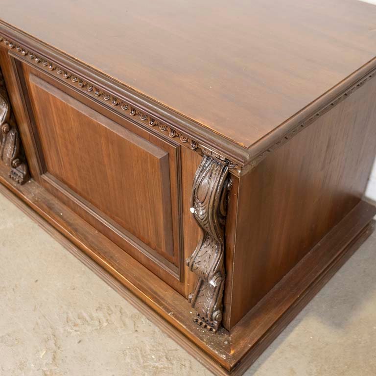 Item 2108818 - Image 1