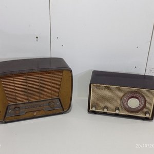 2 Radios Antiguas de Mesa Vintage Decorativas - imagen 3