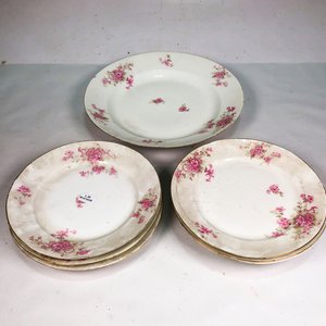 Set de 7 Platos de Porcelana Blanca Floral Limoges con Borde Dorado - imagen 2
