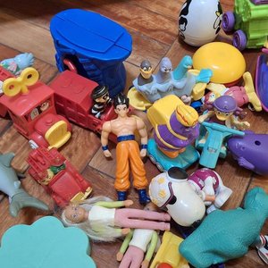 Colección de Juguetes de McDonald's y Personajes Varios - imagen 3