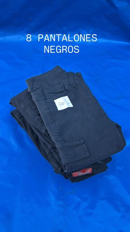 Pantalones negros de denim en excelente condición - imagen 2