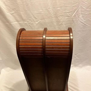 Mueble Organizador Vintage de Madera para CDs y DVDs con Puerta Persiana - imagen 6