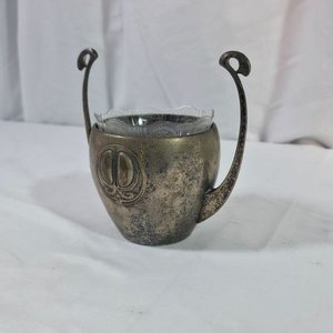 Adorno de Peltre y Cristal con Asas - imagen 3