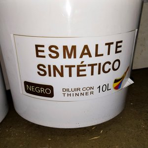Dos Tarros de Fondo Herrero y Esmalte Sintético Negro 10 Litros - imagen 3