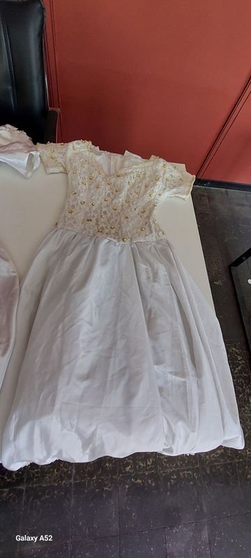 Vestidos de Quinceañera o Novia - Colección de Ropa de Boda - imagen 3