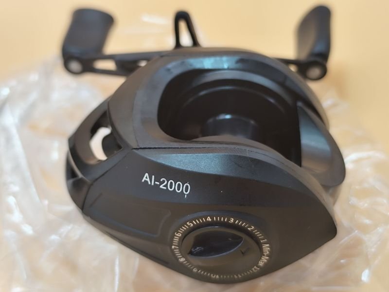 Reel de Pesca Galleta Nuevo en Caja - imagen 3
