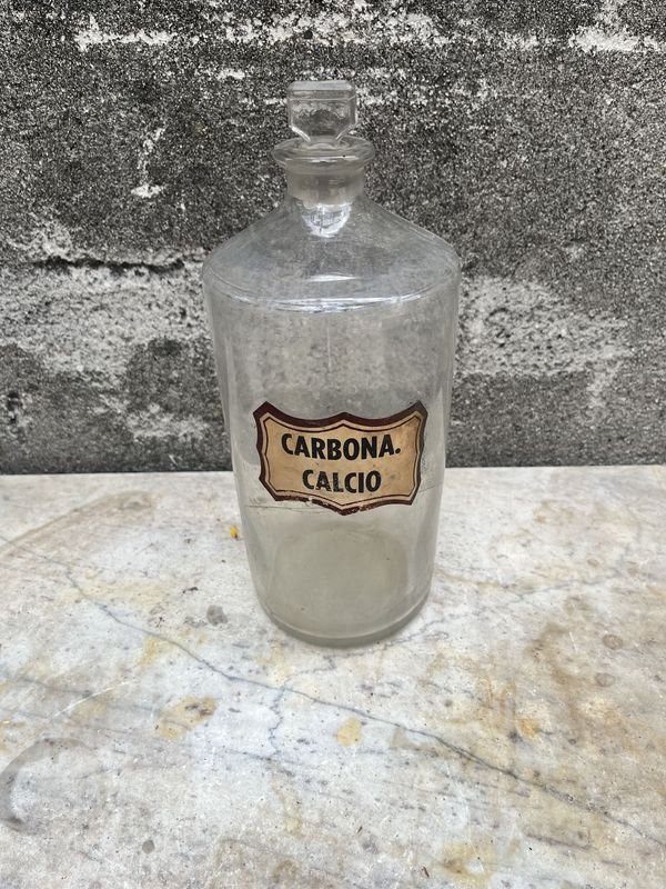 Lote siguiente: Botella de medicina Carbona Calcio
