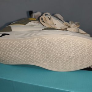 Zapatillas Deportivas Unisex Eco Cuero Náutico Beige y Verde Talle 40 - imagen 4