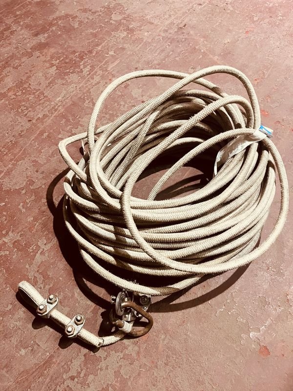 Item 846915 - Image 0