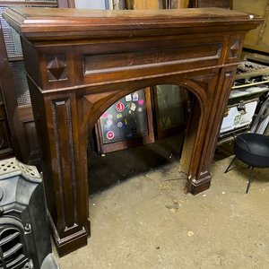 Lote siguiente: Frente de Estufa Antiguo Lustre Oscuro