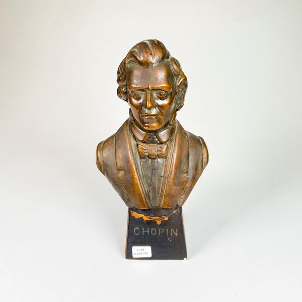 Lote siguiente: Busto de yeso Chopin firmado y excelente condición
