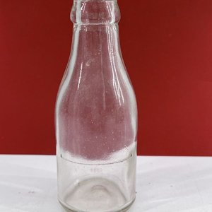 Botella Antigua de Vidrio Transparente con Logo "Galiep" y Número "4357" - imagen 5