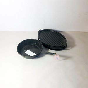 Lote siguiente: Brasero Esmaltado de Mesa y Sartén Negro