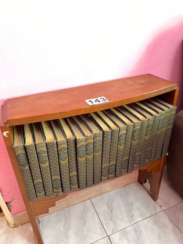 Item 924276 - Image 1