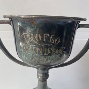 Trofeo Windsor Plateado de Colección 1931 - imagen 3