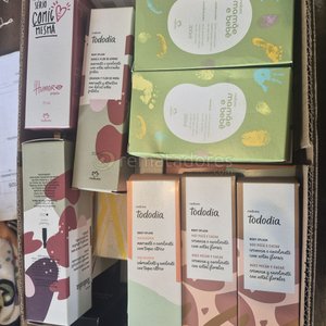 Lote de Cosméticos Natura Tododia y Chronos - imagen 1
