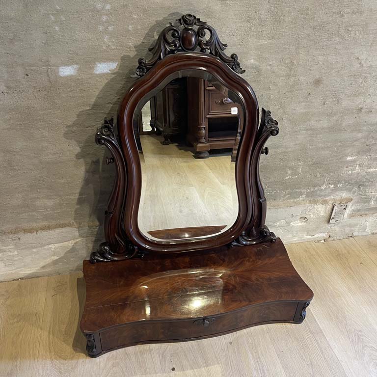 Espejo colonial Victoriano en caoba con cajón - Medidas: 79x32x97cm