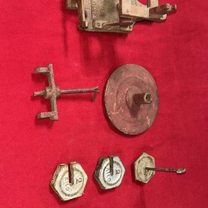 Balanza Antigua con Pesas de Metal - imagen 2
