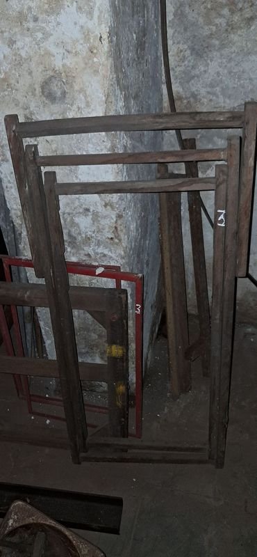 Item 880851 - Image 0