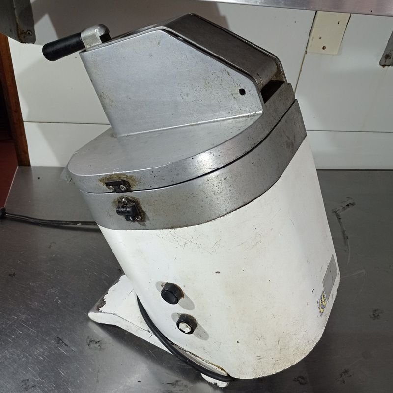 Ralladora marca Sammic en excelente condición - imagen 2